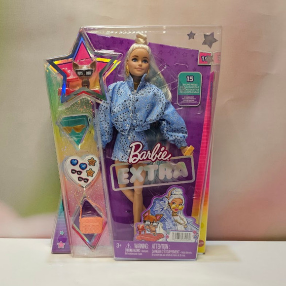 Barbie Extra Doll #16 Paisley Print Oversized Jacket with Pet Chihuahua NIB - Picture 1 of 9